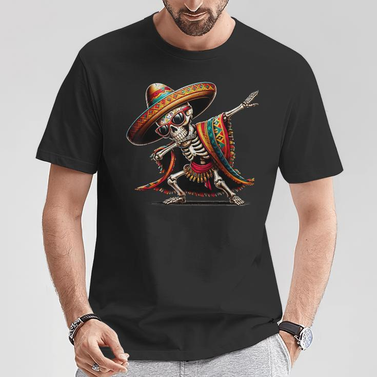 Dabbing Mexican Skeleton Poncho Cinco De Mayo Boys Men T-Shirt Unique Gifts