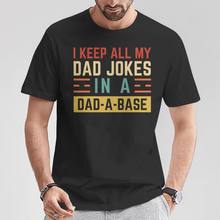 Ich Behalte Alle Witze Meinesaters In Einem Papa Imintage-Stil T-Shirt Lustige Geschenke