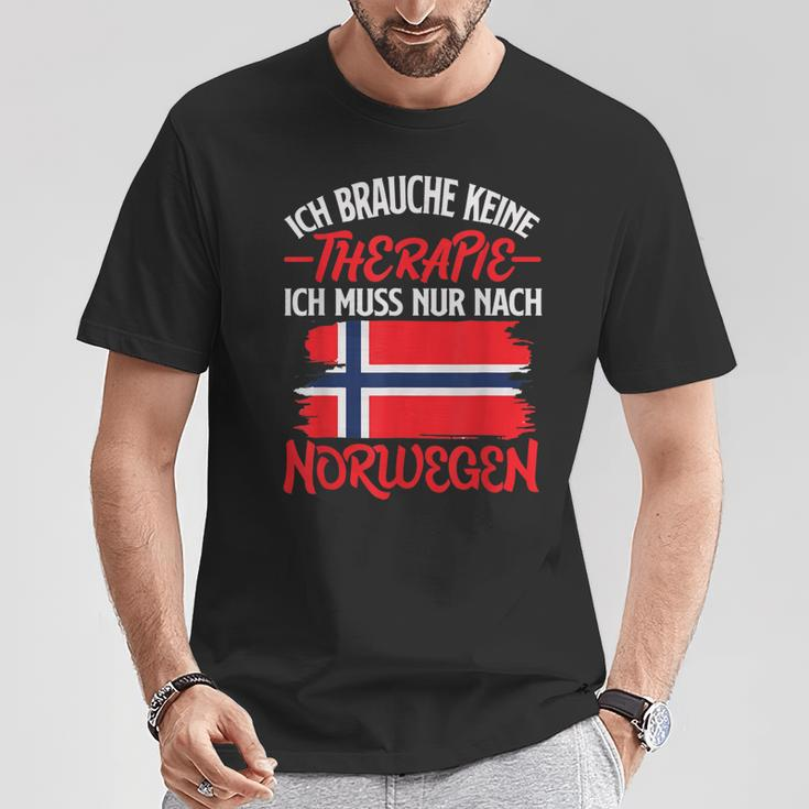 Ich Brauche Keine Therapie Ich Muss Nur Nach Norwegian T-Shirt Lustige Geschenke