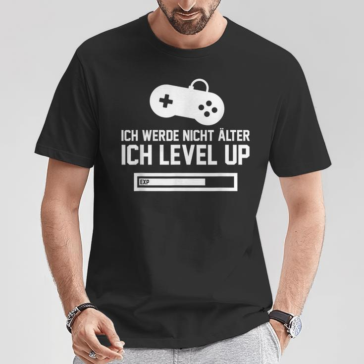 Ich Werde Nicht Älter Ich Level Up German Language T-Shirt Lustige Geschenke