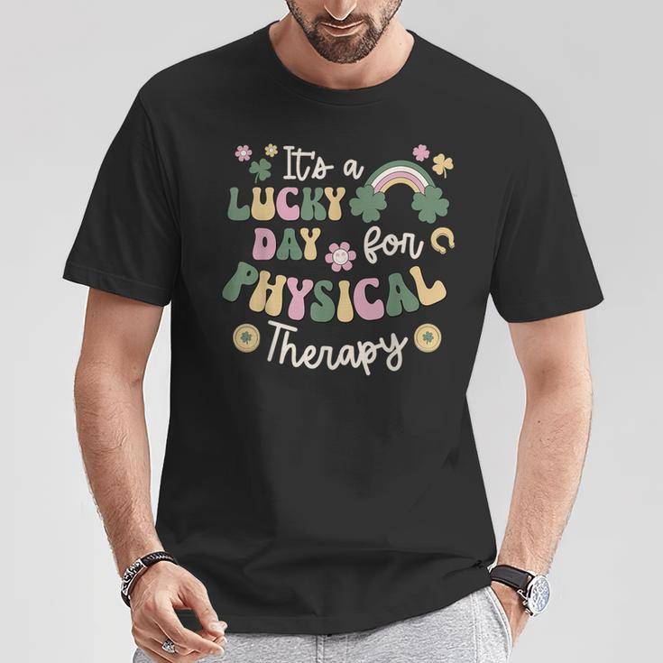 It's A Lucky Day For Physical Therapy St Patrick's Day Pt T-Shirt Funny Gifts
