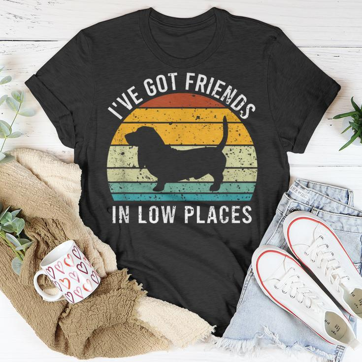 I've Got Friends In Low Places Basset Hound Retro T-Shirt Funny Gifts