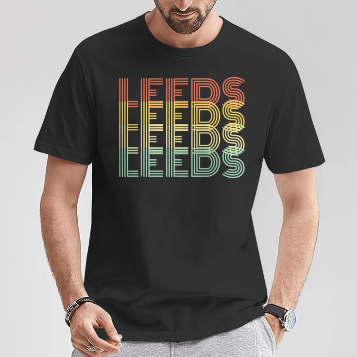 Leeds Retro Home Vintage City Hometown T-Shirt Unique Gifts