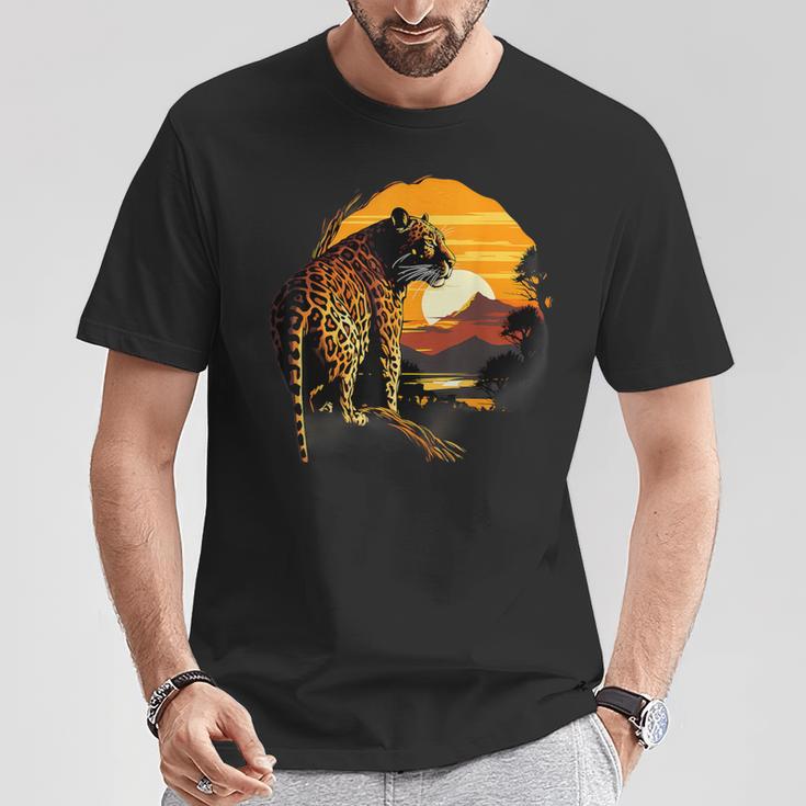 Leopard Savanne Sonnenuntergang Wildlife Safari Motiv Tierdruck T-Shirt Lustige Geschenke