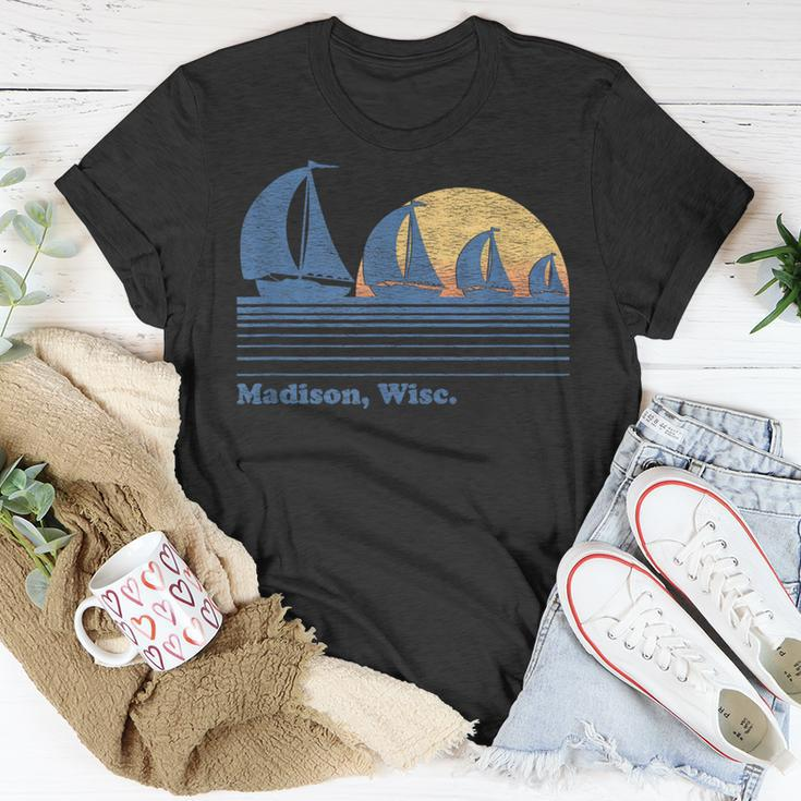 Madison Wi Sailboat Vintage 80S Sunset T-Shirt Unique Gifts