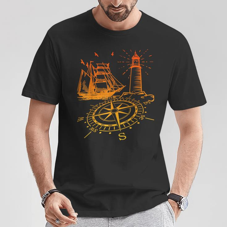 Maritim Leuchtturm Kompass Segelschiff Norden T-Shirt Lustige Geschenke