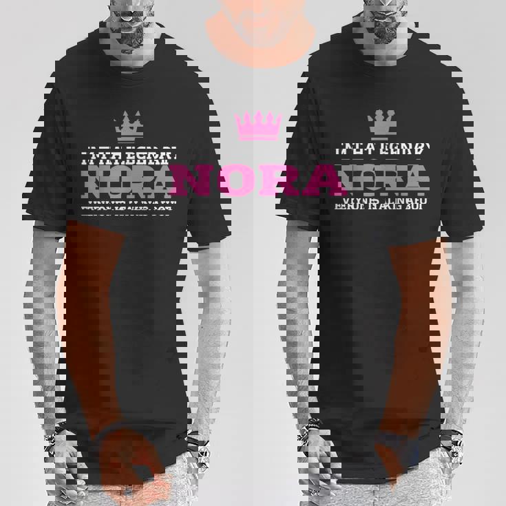 Nora Nombre Personal Lindo Divertido Nora Camiseta unisex Regalos divertidos