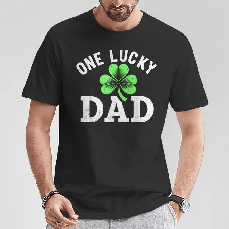 One Lucky Dad Father Irish St Patrick's Day T-Shirt Funny Gifts