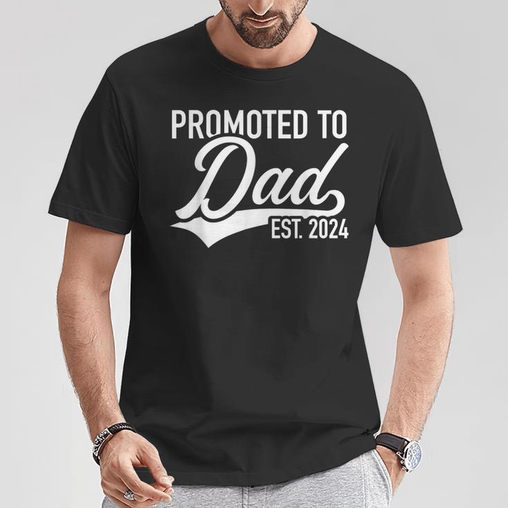 Promoted To Dad 2024 T-Shirt Unique Gifts