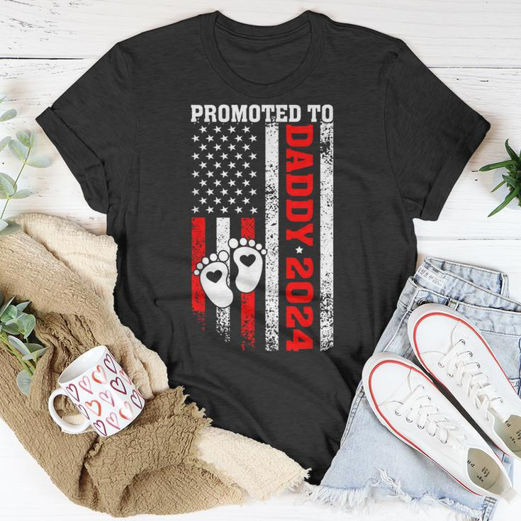 Promoted To Daddy 2024 Us American Flag New Dad First Time T-Shirt Unique Gifts