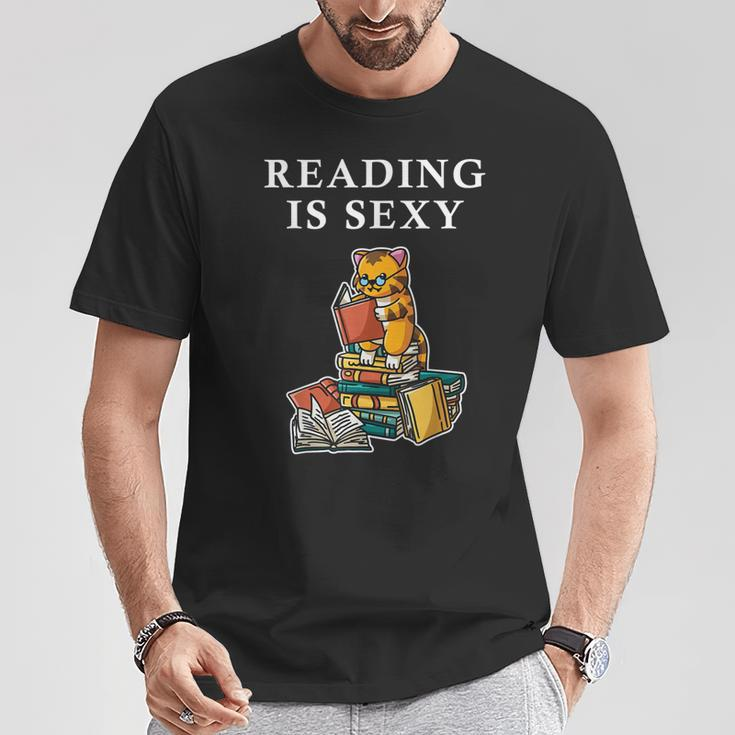 Reading Is Sexy Tiger Cat Reading Reading Women T-Shirt Unique Gifts