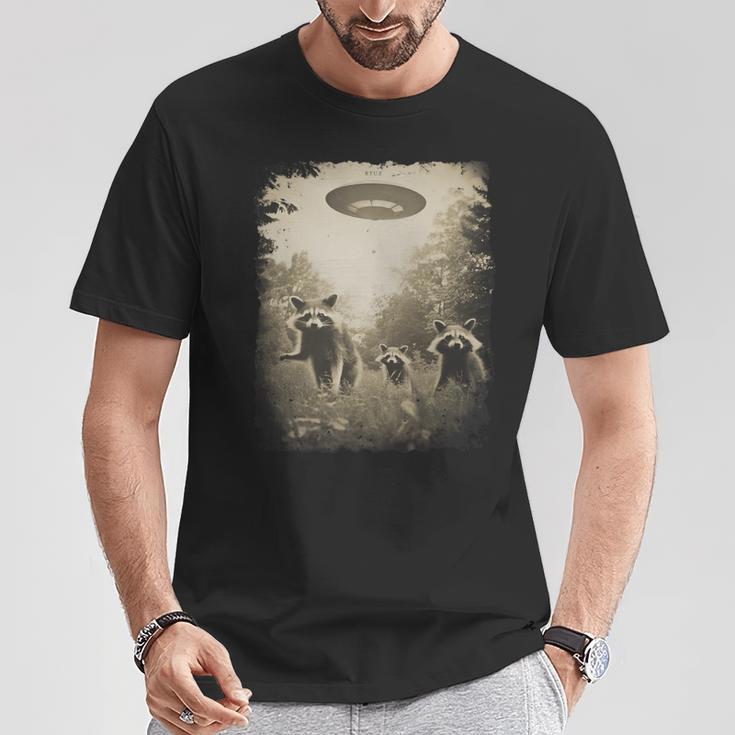 Vintage Waschbär Raccoon Ufo Alien Motiv Tier Waschbär T-Shirt Lustige Geschenke