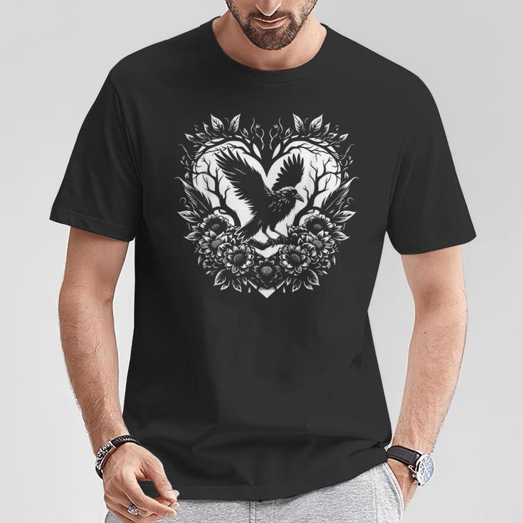 Women's Mystical Raven Tree Love Gothic Dark Fantasy Crow T-Shirt Unique Gifts