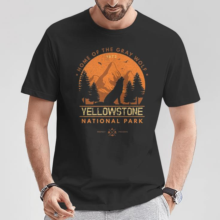 Yellowstone Home Of Gray Wolf Wildlife T-Shirt Unique Gifts