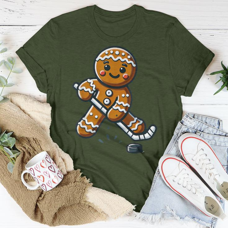 Cute Gingerbread Man Hockey Player Hockey Christmas Kid Boys T-Shirt Unique Gifts