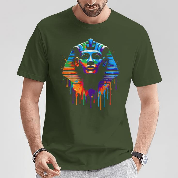 King Tut Tutankhamun Minimalist Vibrant Style Christmas T-Shirt Funny Gifts