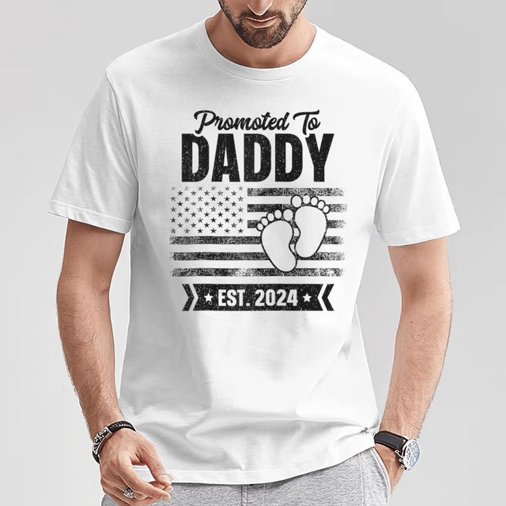 Vatertag Erstes Mal Papa 2024 Promoted To Daddy Est 2024 Raglan T-Shirt Lustige Geschenke