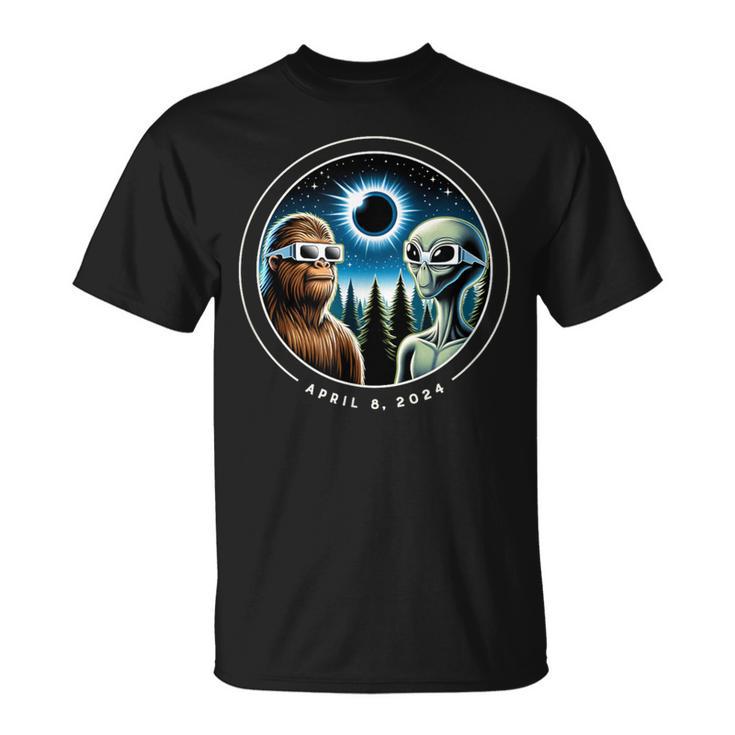 2024 Total Solar Eclipse Bigfoot Alien April Date T-Shirt