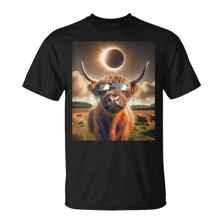 2024 Total Solar Eclipse Highland Cow Wearing Sunglasses T-Shirt