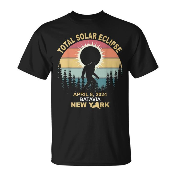 Bigfoot Batavia New York Total Solar Eclipse 2024 T-Shirt