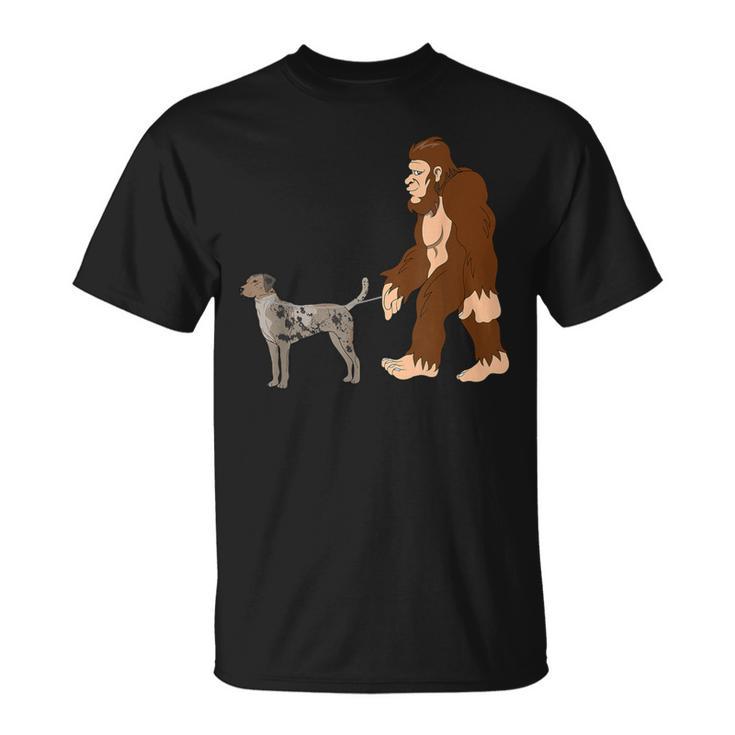 Bigfoot Walking Catahoula Leopard Dog Ufo Believer T-Shirt