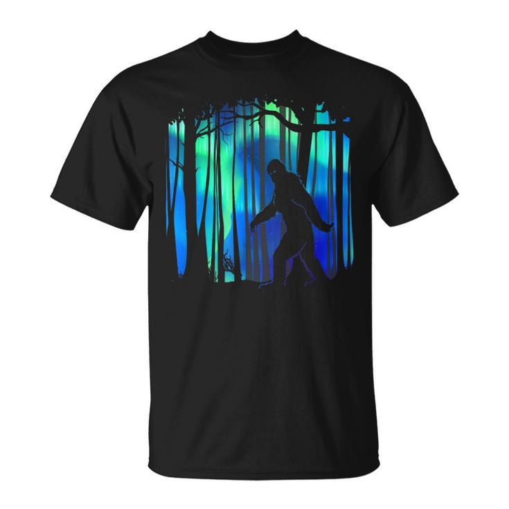 Bigfoot Walking Northern Lights Aurora Forest T-Shirt