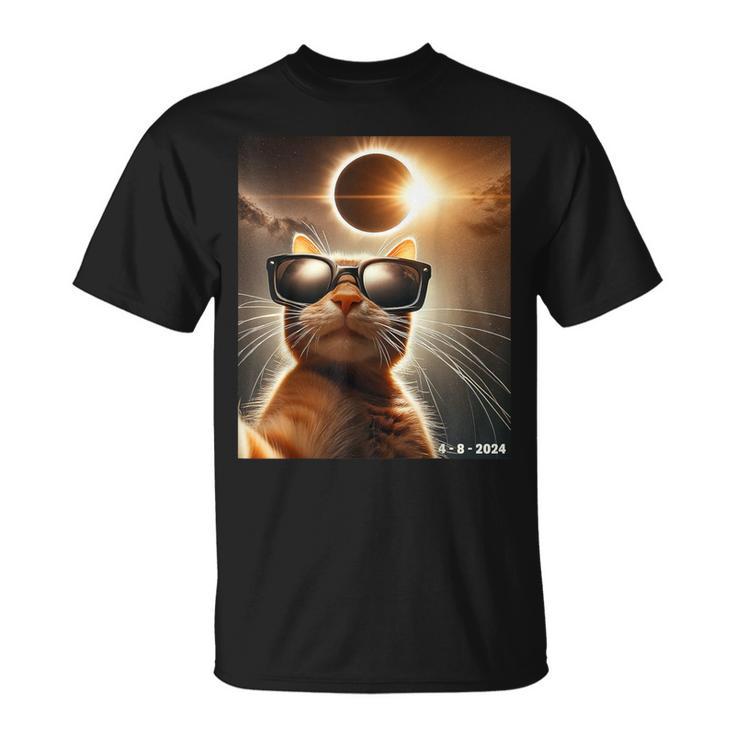 Cat Taking A Selfie With Solar 2024 Eclipse Wearing Glasses T-Shirt