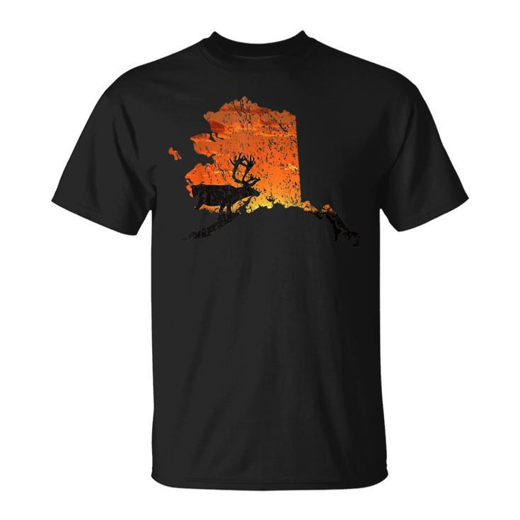 Cool DistressedVintage Caribou Sunrise Alaska T-Shirt