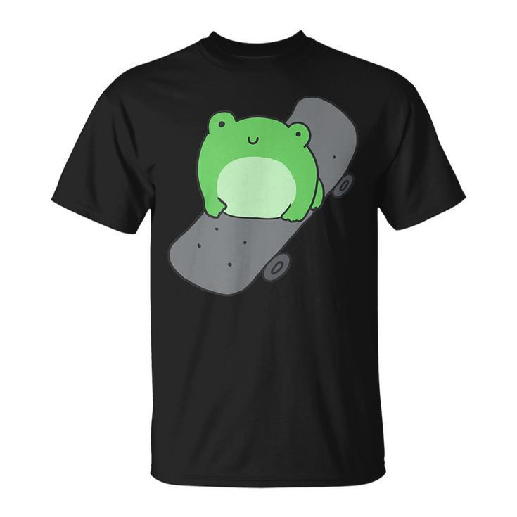 Cute Frog And Skateboard Kawaii Aesthetic Frog T-Shirt