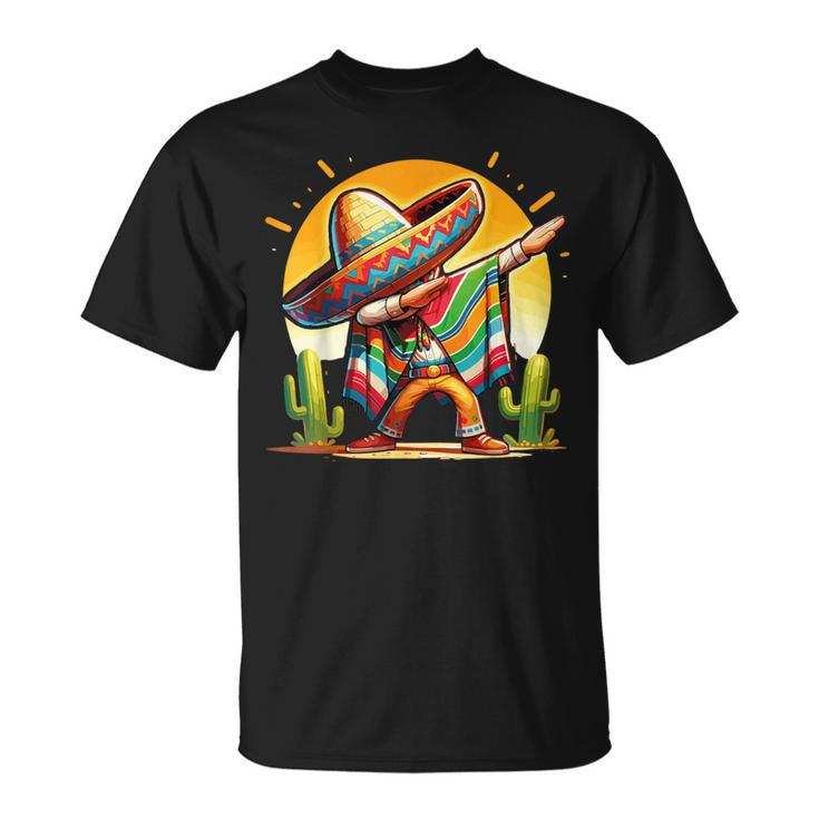 Dabbing Mexican Poncho Sombrero Dab Dance Cinco De Mayo T-Shirt
