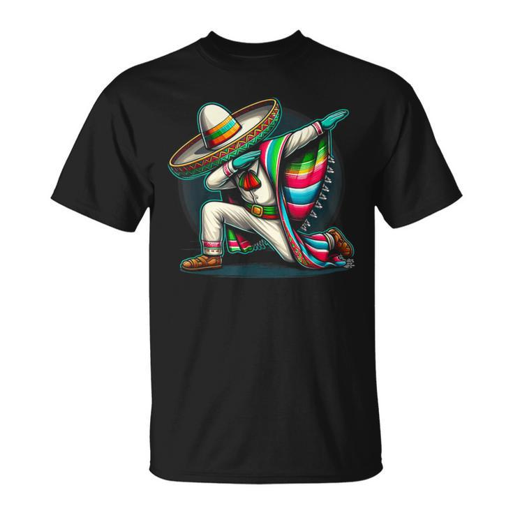 Dabbing Poncho Cinco De Mayo Mexican Sombrero Festival T-Shirt