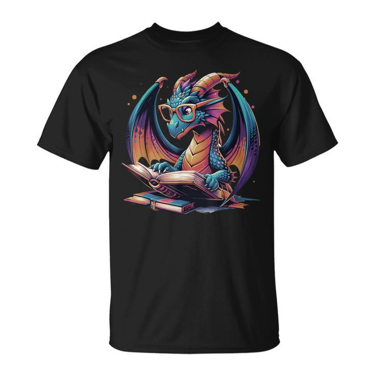 Dragons Reading Book Distressed Bookworms Dragons And Books T-Shirt