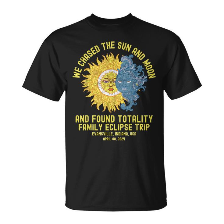 Evansville Indiana Total Solar Eclipse 2024 Family Trip T-Shirt
