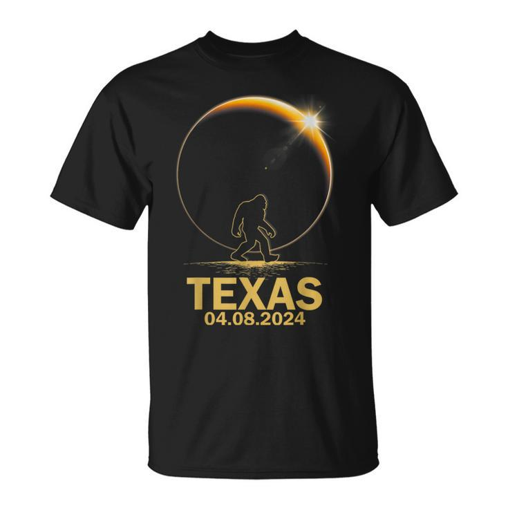 Bigfoot Total Solar Eclipse 4082024 Texas T-Shirt