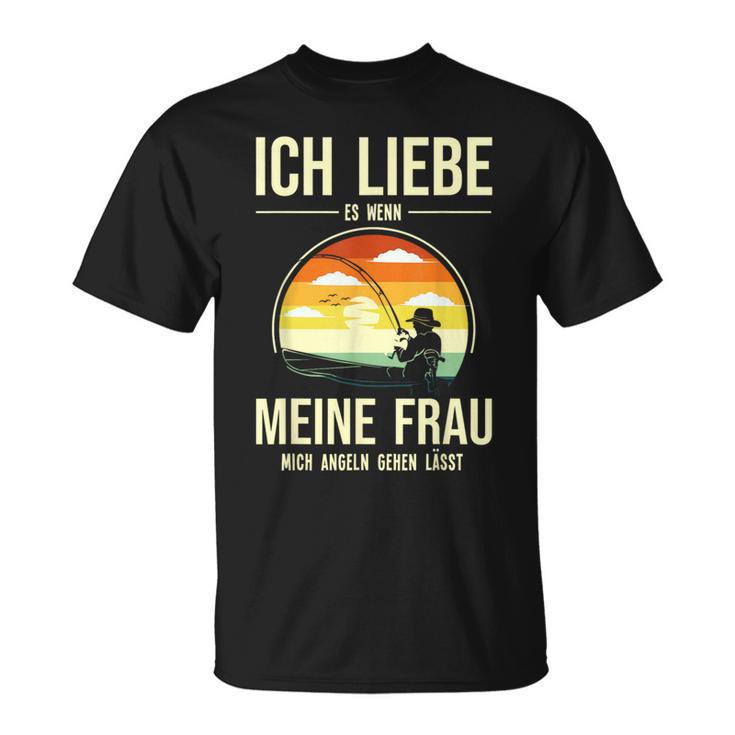 Ich Liebe Es Wenn Meine Frau Mich Fischnläst Carp Fishing T-Shirt