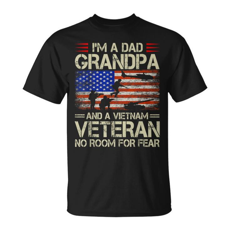I'm A Dad Grandpa And Vietnam Veteran Us Flag Papa Grandpa T-Shirt
