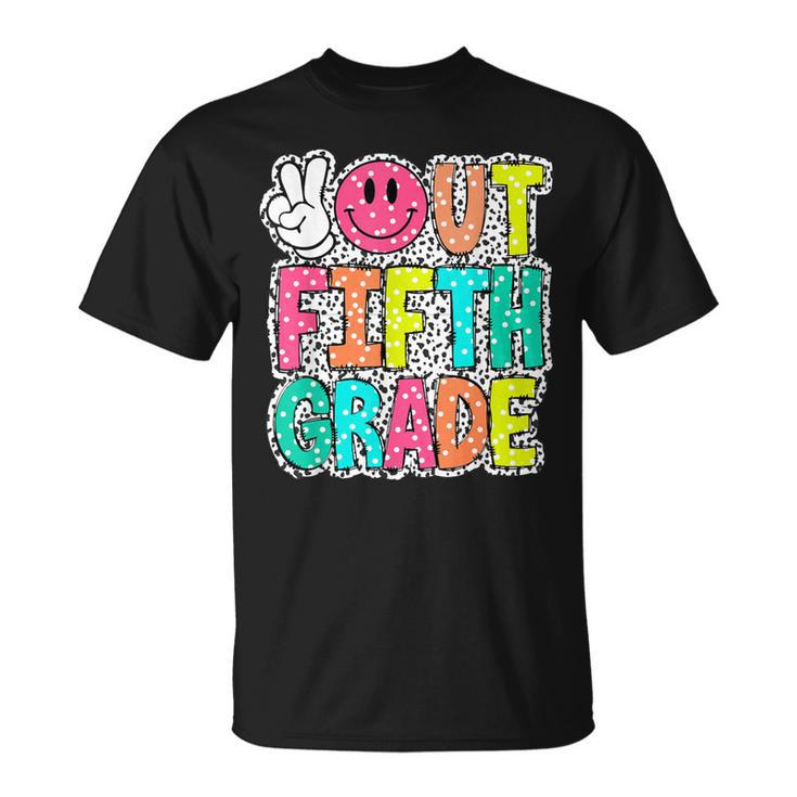 Peace Out Fifth Grade Dalmatian Dots Last Day Of School T-Shirt