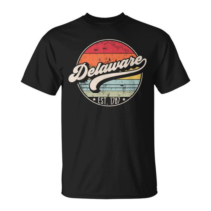 Retro Delaware Home State De Cool 70S Style Sunset T-Shirt