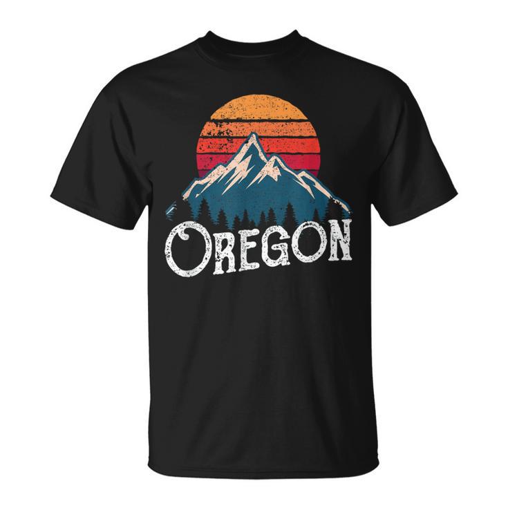 Retro Oregon Or Mountains Outdoor Wildness T-Shirt