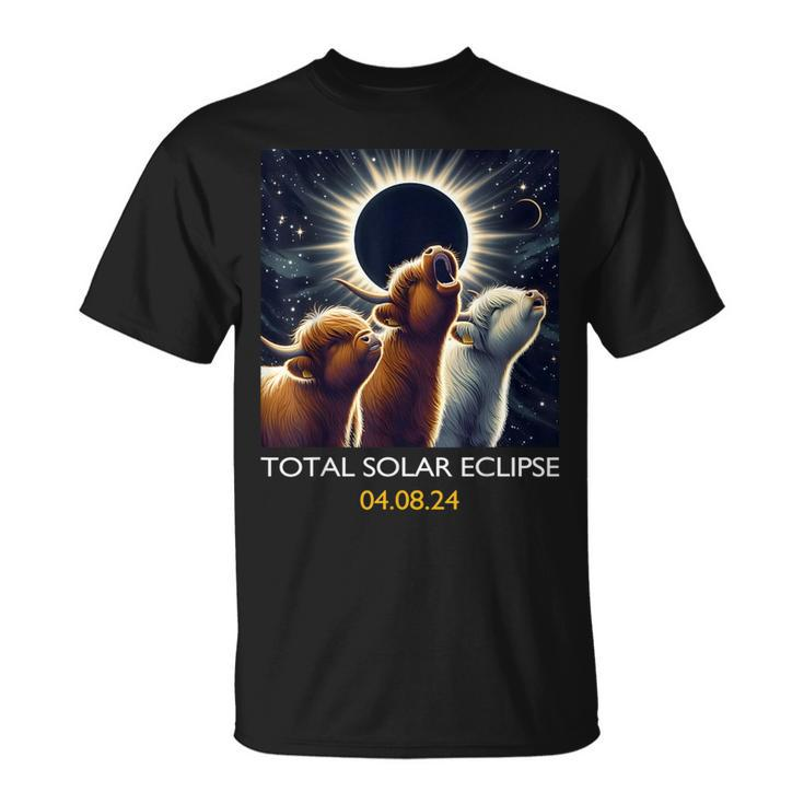 Scottish Highland Cow Howling At Total Solar Eclipse 2024 T-Shirt