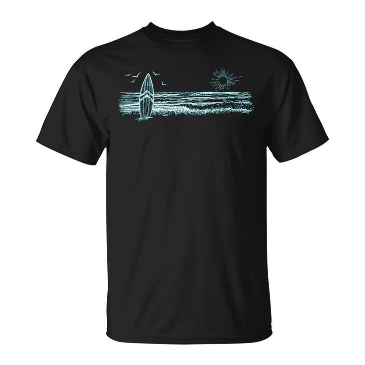 Surfboard For Surfers Retro Vintage Palm Surf For Women T-Shirt
