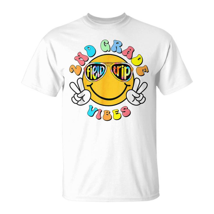 2Nd Grade School Field Trip Vibes Groovy Field Day 2024 T-Shirt