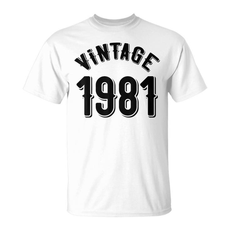 43Rd Birthday Awesome Since 1981 Decorations Vintage Retro T-Shirt