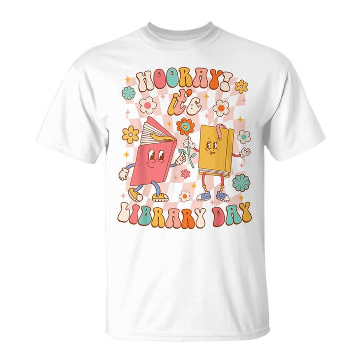 Reading Book Lover School Librarian Hooray It's Library Day T-Shirt