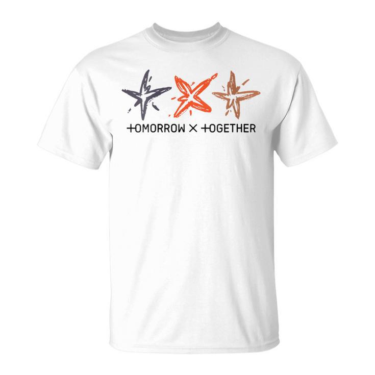 ミュージシャン TOMORROW X TOGETHER Smiley T-Shirt tomorrow-x-together-minisode-3