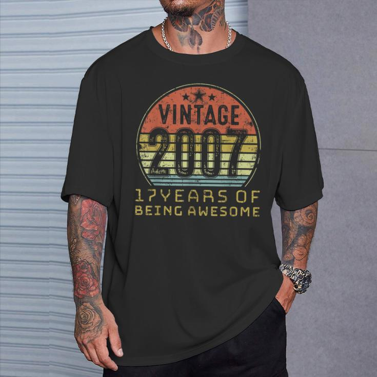 17 Years Of Beeing Awesome 17Th Birthday T-Shirt Gifts for Him
