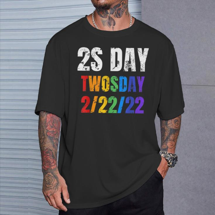 2S Day Twosday 02-22-2022 Happy Twosday T-Shirt Gifts for Him