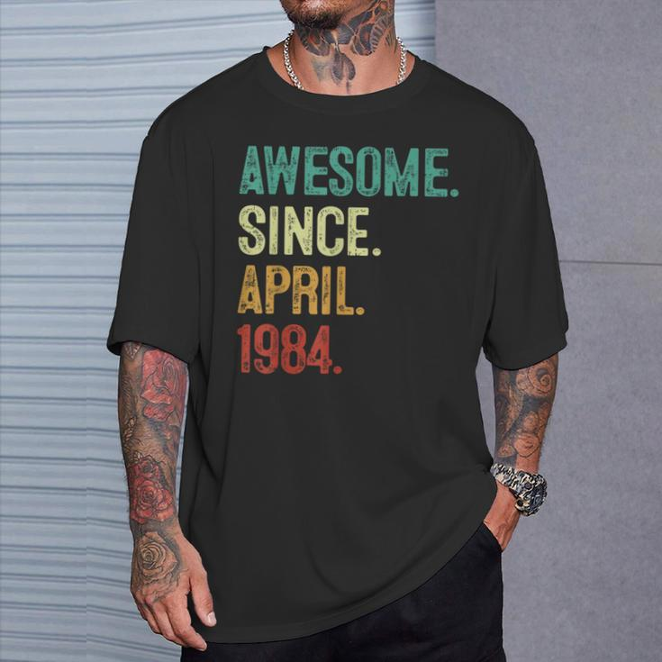 40 Year Old Awesome Since April 1984 40Th Birthday T-Shirt Gifts for Him