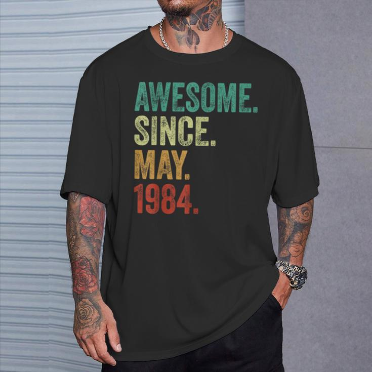 40 Years Old Awesome Since May 1984 40Th Birthday T-Shirt Gifts for Him