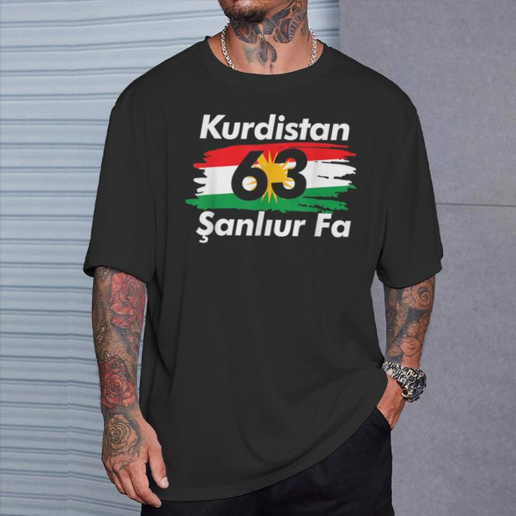 63 Sanliurfa Kurdistan Flag T-Shirt Geschenke für Ihn